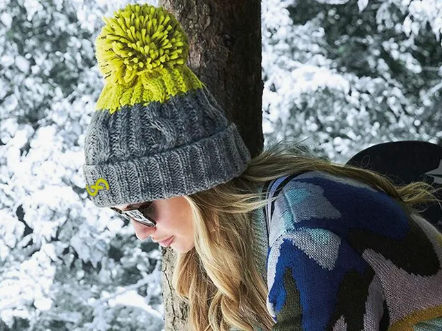 fourier-audio-beanie-bonnet-pompon-taille-unique image 1