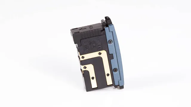 carvin-em901batt-compartiment-pile-em901-2xaa image 1